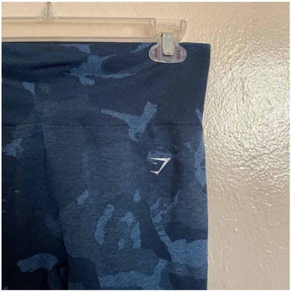 Gymshark Camo Seamless Leggings - Picture 2 of 4